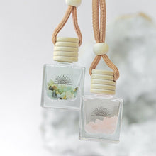 Cargar imagen en el visor de la galería, Difusor auto Cuarzo Rosado - Praia