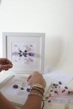 Cargar imagen en el visor de la galería, Rock you Art - Kit para crear tu propio cuadro con piedras
